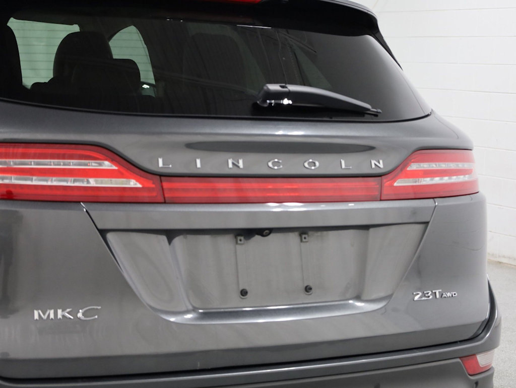 Thumbnail: 2017 Lincoln MKC - 16