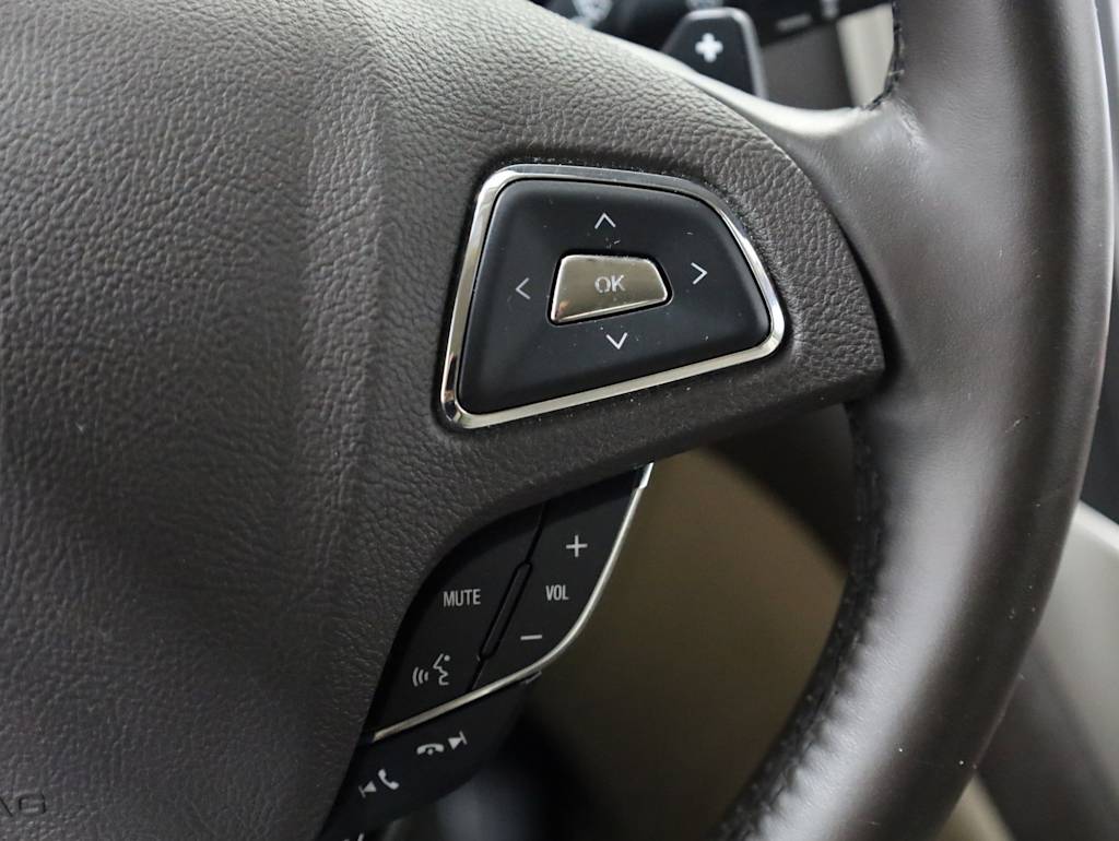 Thumbnail: 2017 Lincoln MKC - 30
