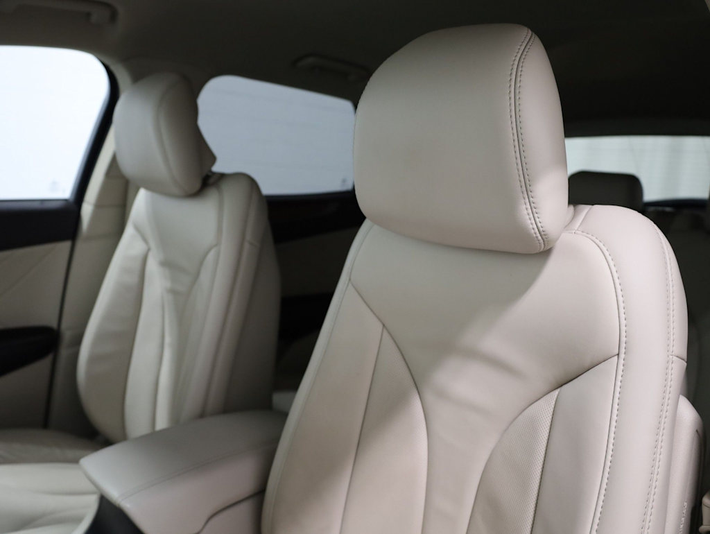Thumbnail: 2017 Lincoln MKC - 12