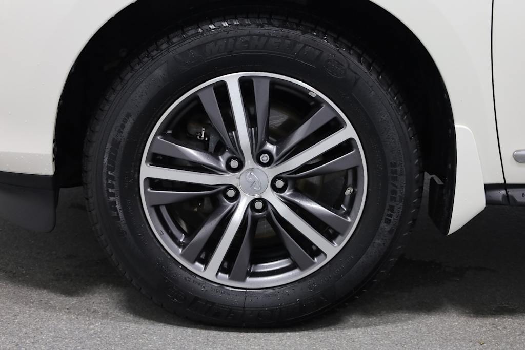 Thumbnail: 2017 INFINITI QX60 - 40