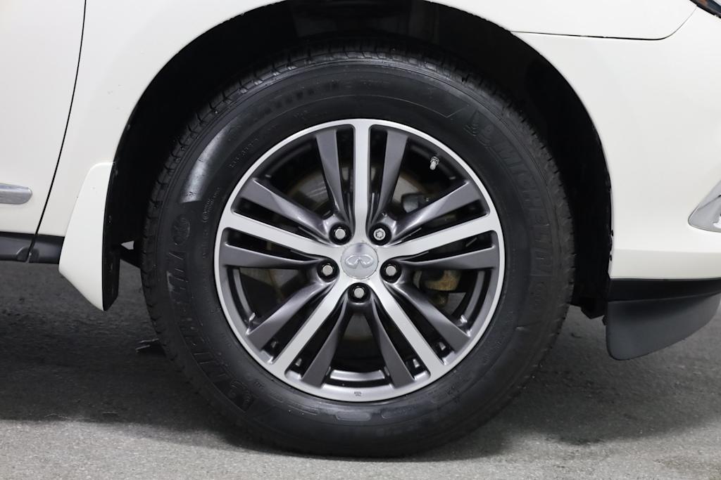 Thumbnail: 2017 INFINITI QX60 - 24
