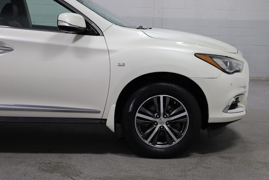 Thumbnail: 2017 INFINITI QX60 - 8