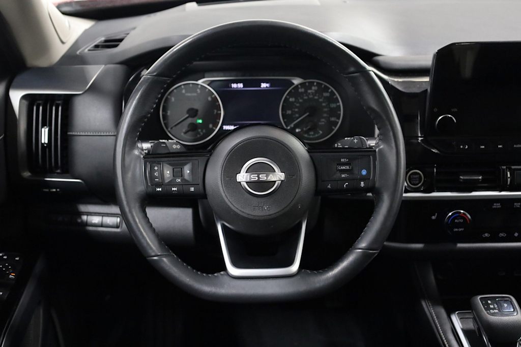 Thumbnail: 2022 Nissan Pathfinder - 13