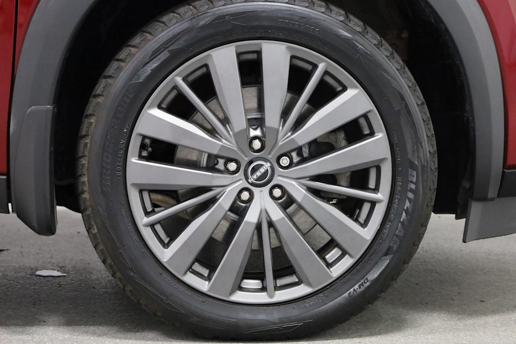 Thumbnail: 2022 Nissan Pathfinder - 22