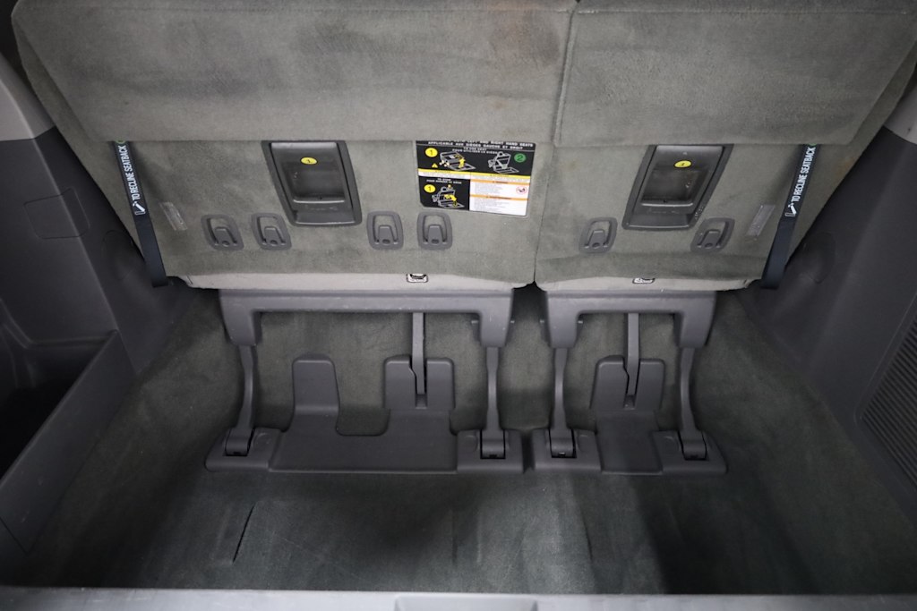 2019 Toyota Sienna XLE 39