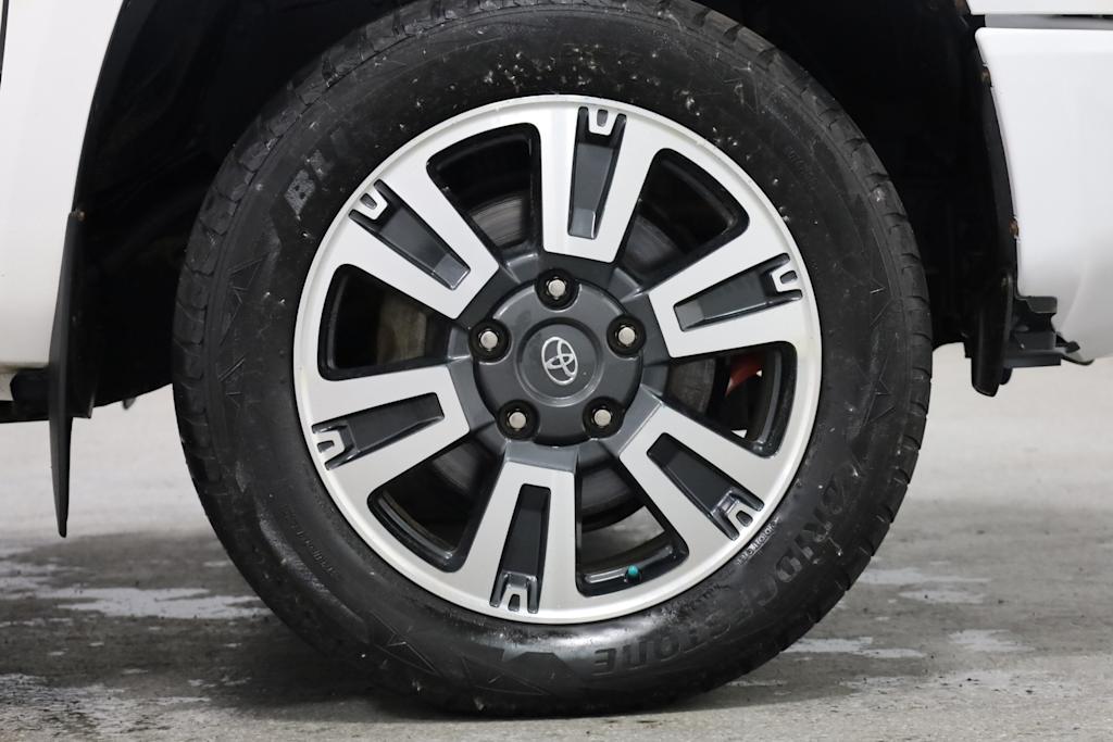 2021 Toyota Tundra SR5 23
