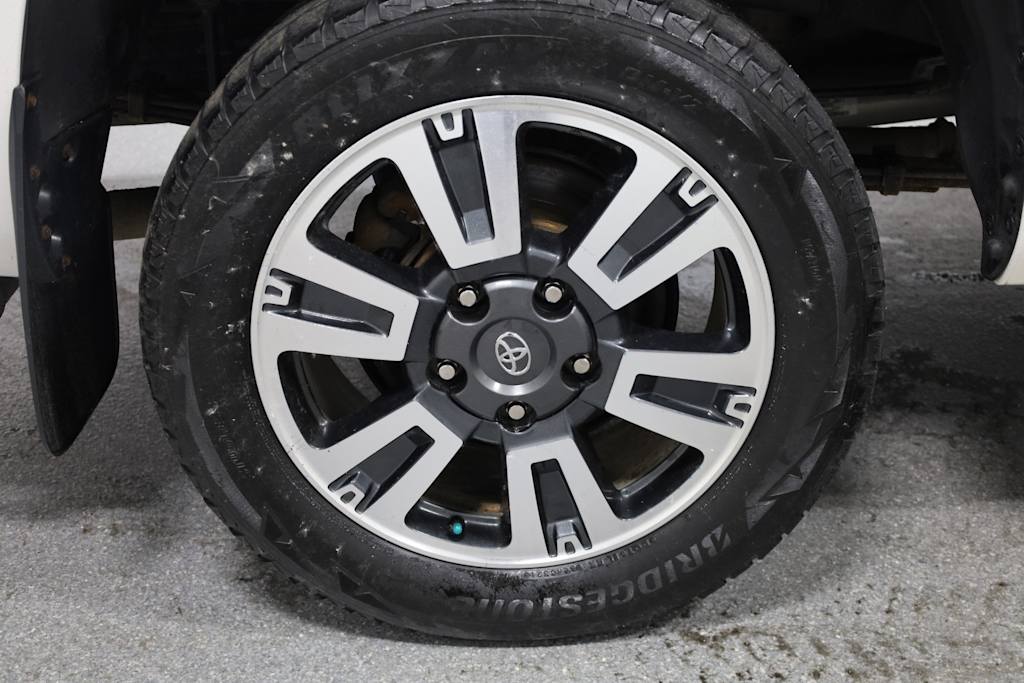 2021 Toyota Tundra SR5 36