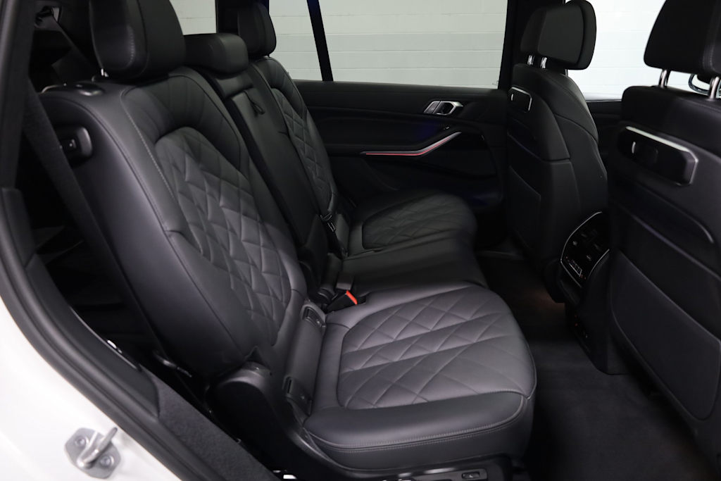 Thumbnail: 2023 BMW X7 - 38