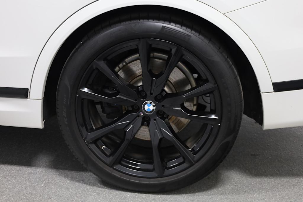 Thumbnail: 2023 BMW X7 - 40