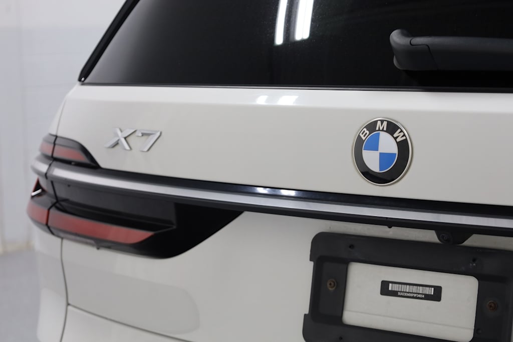 Thumbnail: 2023 BMW X7 - 19