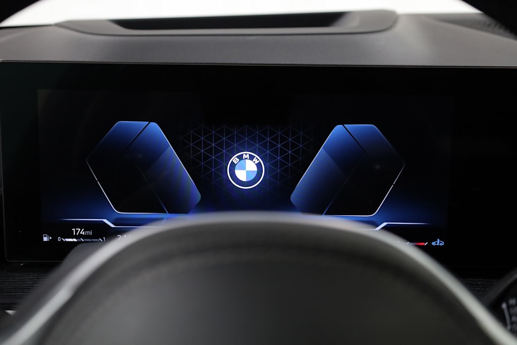 Thumbnail: 2023 BMW X7 - 30