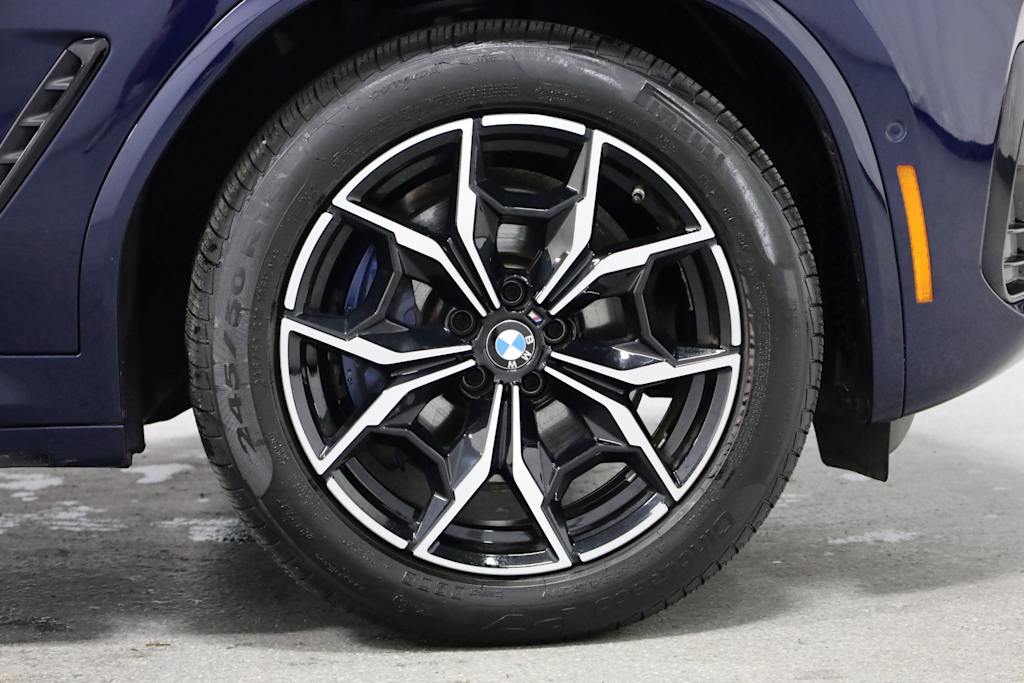 Thumbnail: 2023 BMW X4 - 23