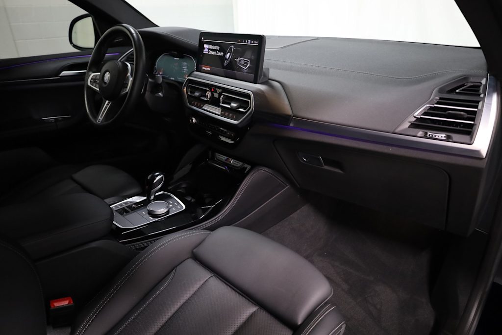 Thumbnail: 2023 BMW X4 - 9
