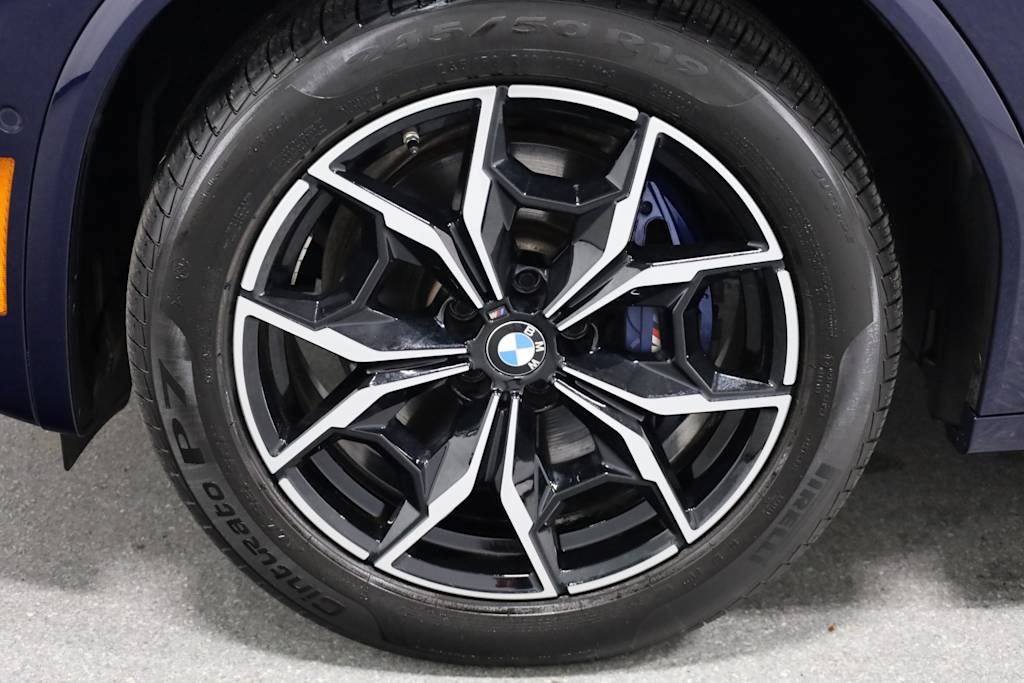 Thumbnail: 2023 BMW X4 - 40