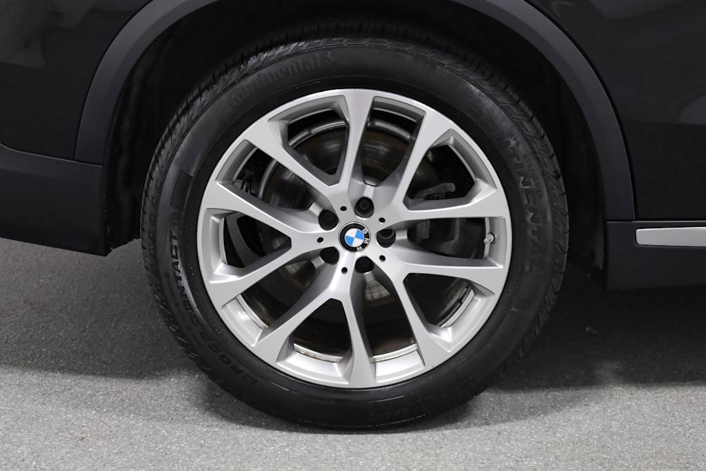 Thumbnail: 2021 BMW X5 - 39