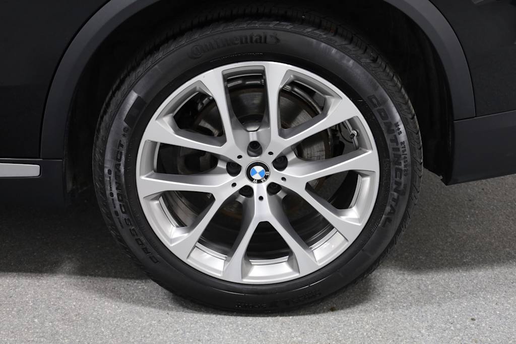 Thumbnail: 2021 BMW X5 - 40