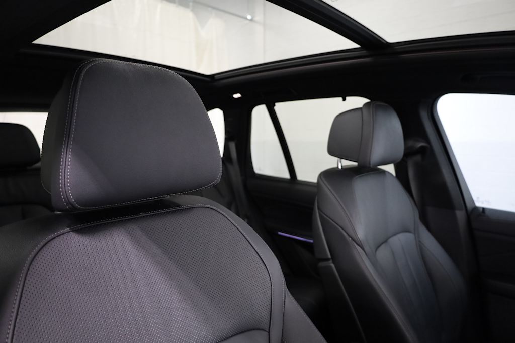 Thumbnail: 2021 BMW X5 - 30