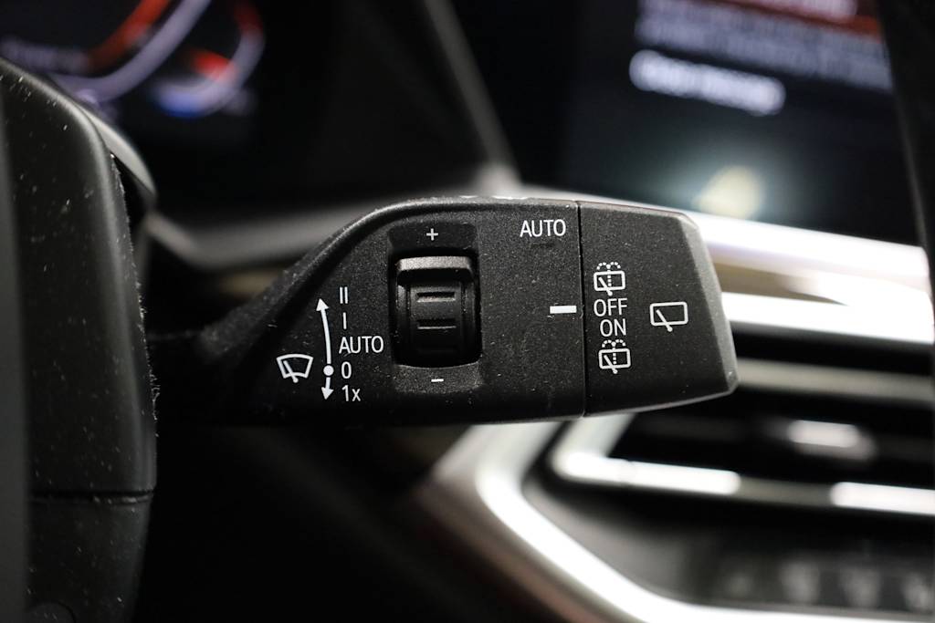 Thumbnail: 2021 BMW X5 - 33