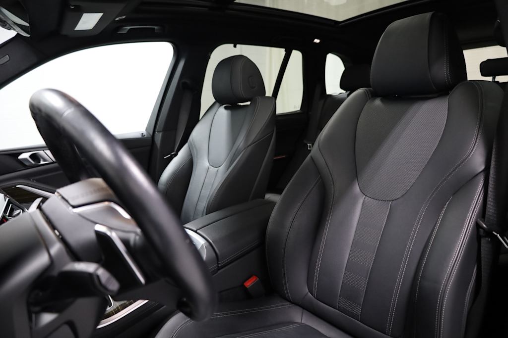 Thumbnail: 2020 BMW X5 - 10