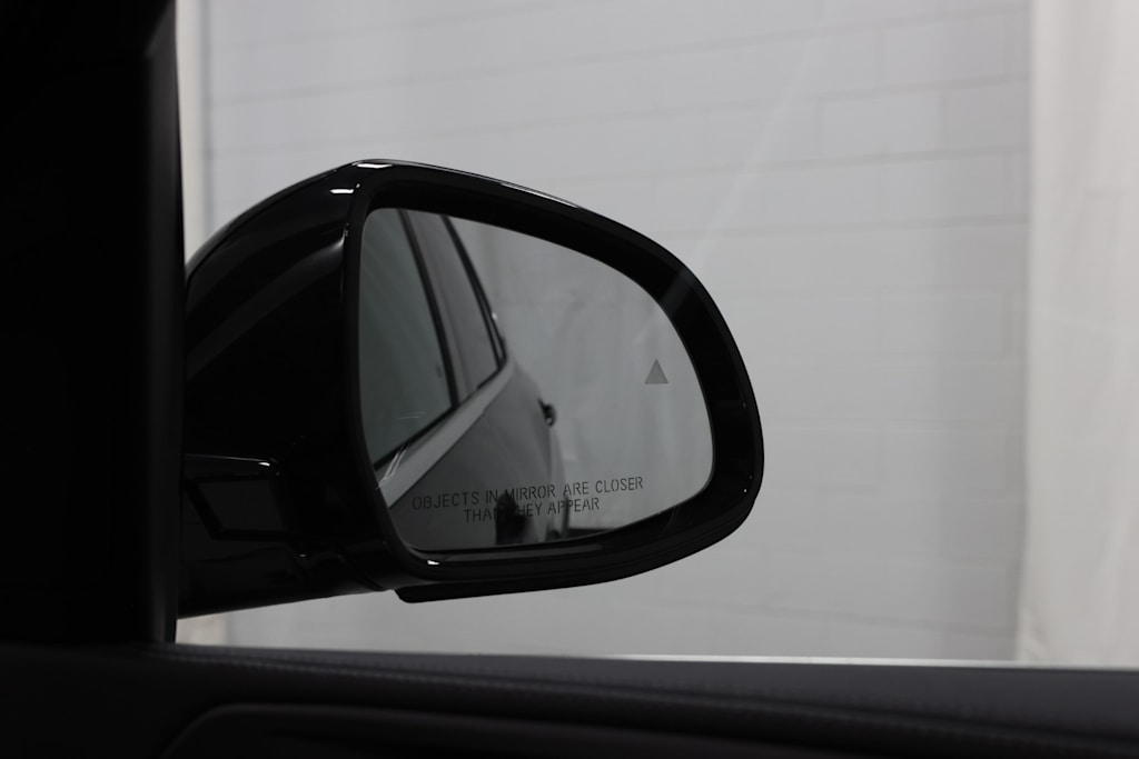Thumbnail: 2021 BMW X5 - 28