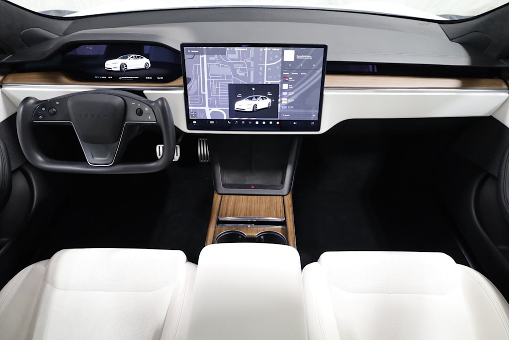 Thumbnail: 2023 Tesla Model S - 14