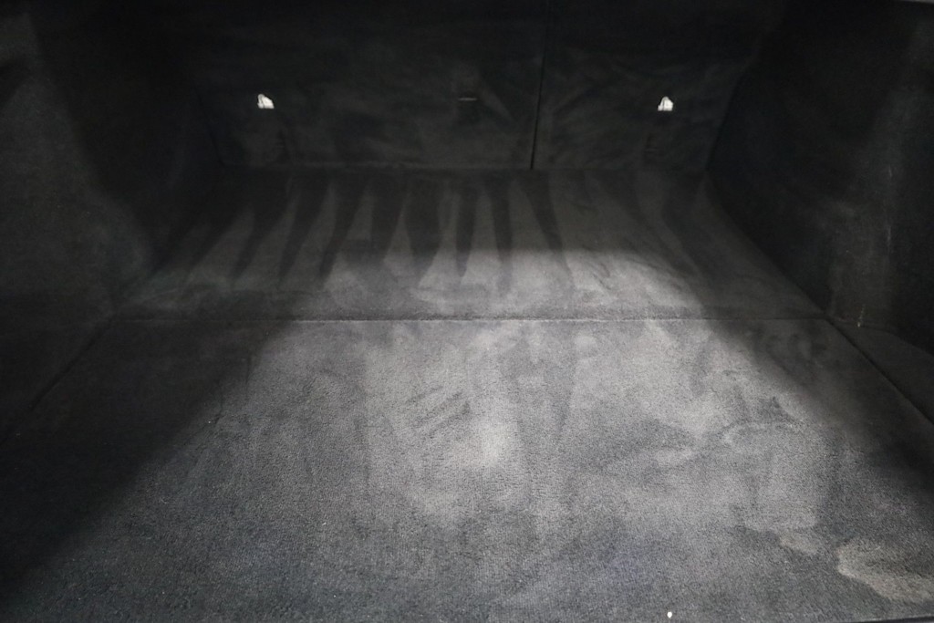 Thumbnail: 2023 Tesla Model S - 18