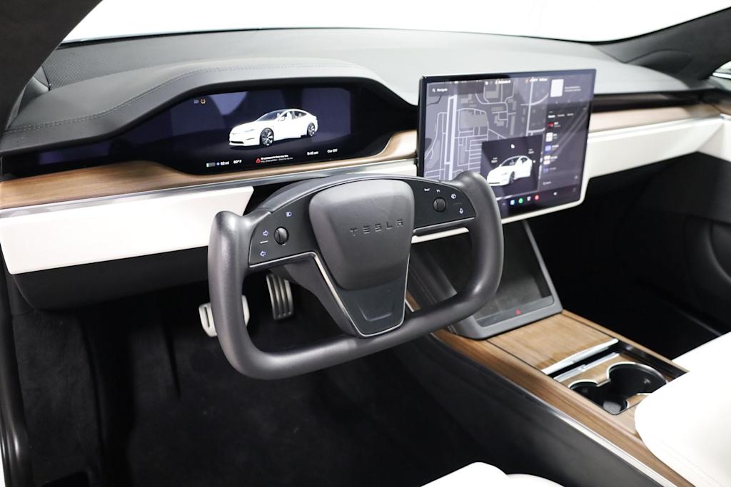 Thumbnail: 2023 Tesla Model S - 2