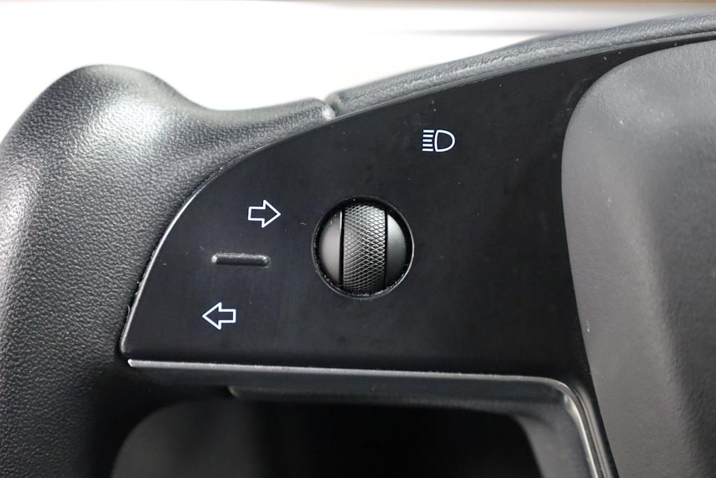 Thumbnail: 2023 Tesla Model S - 30