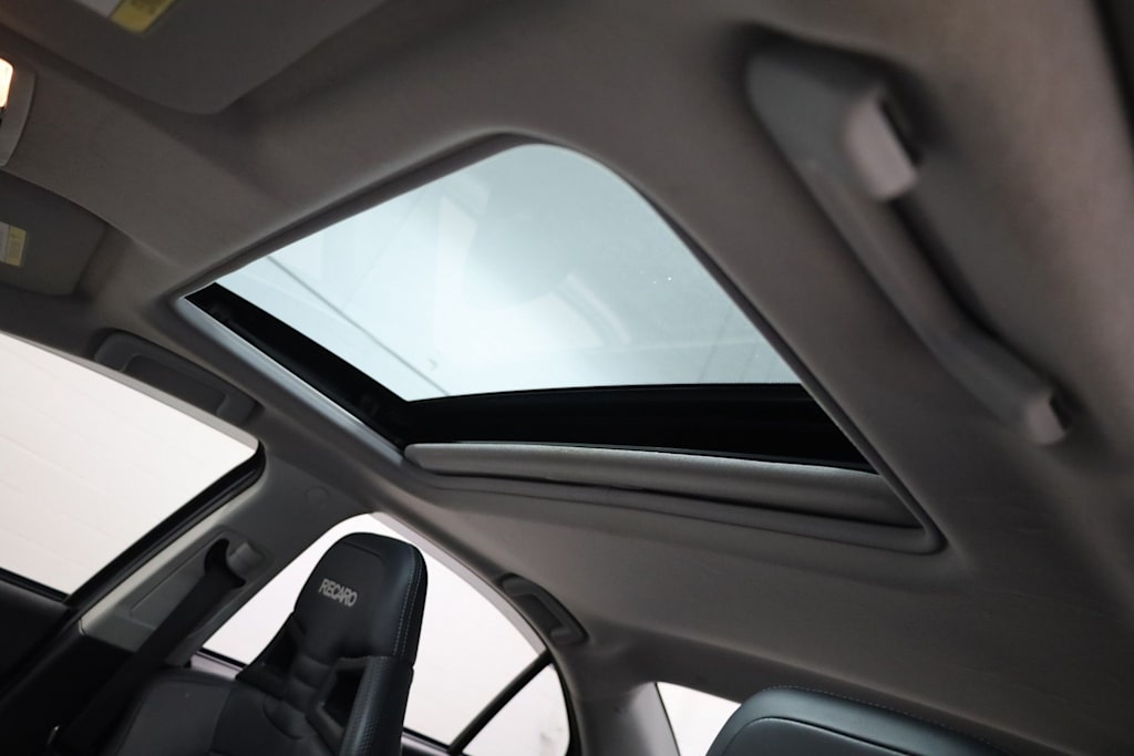 Thumbnail: 2011 Mitsubishi Lancer - 28