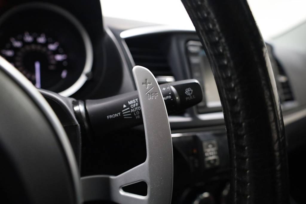 Thumbnail: 2011 Mitsubishi Lancer - 32