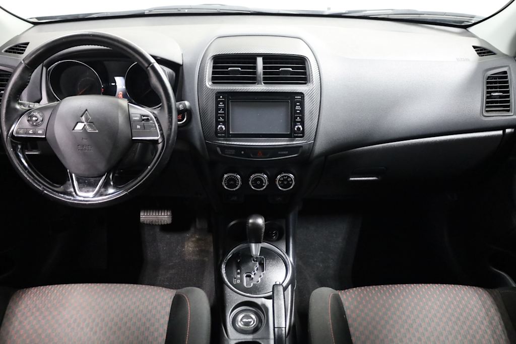 Thumbnail: 2016 Mitsubishi Outlander Sport - 15