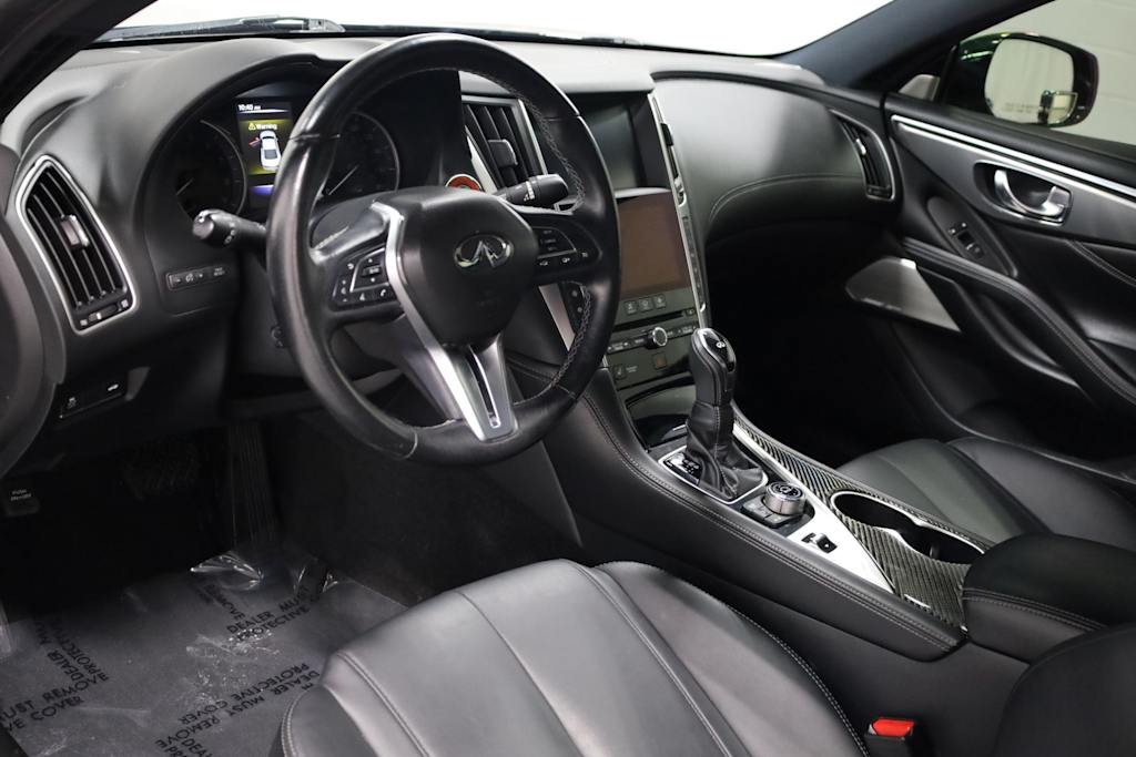 Thumbnail: 2017 INFINITI Q60 - 2