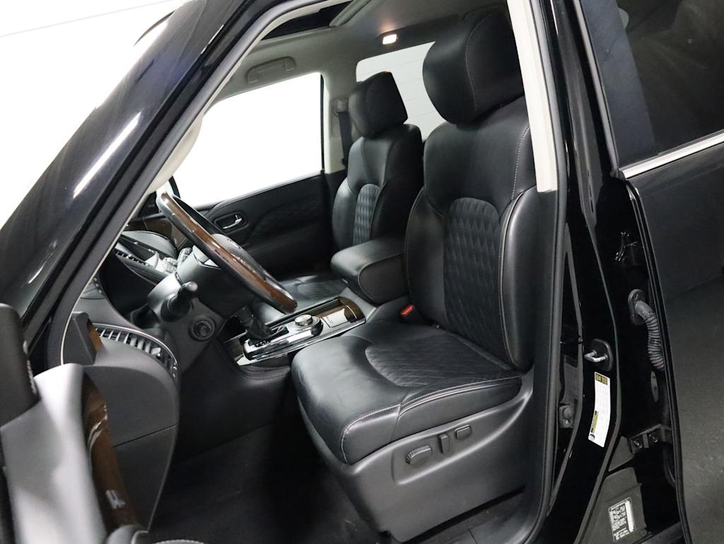 Thumbnail: 2019 INFINITI QX80 - 10