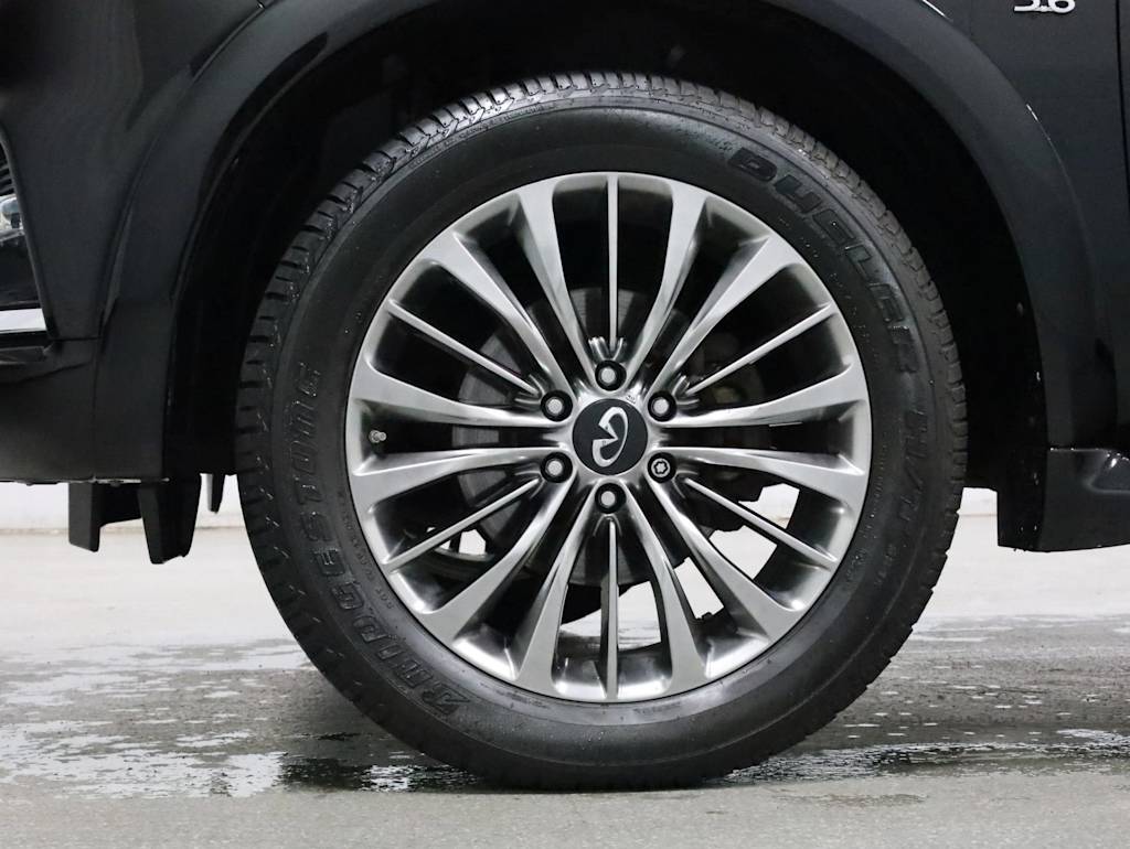 Thumbnail: 2019 INFINITI QX80 - 40