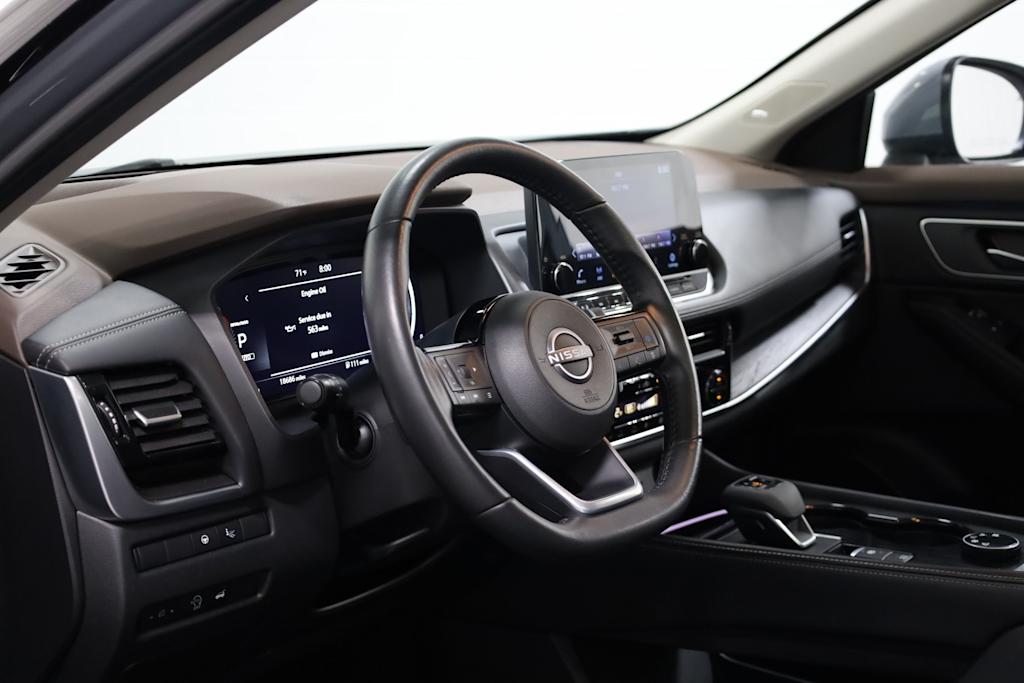 2023 Nissan Rogue Platinum 2