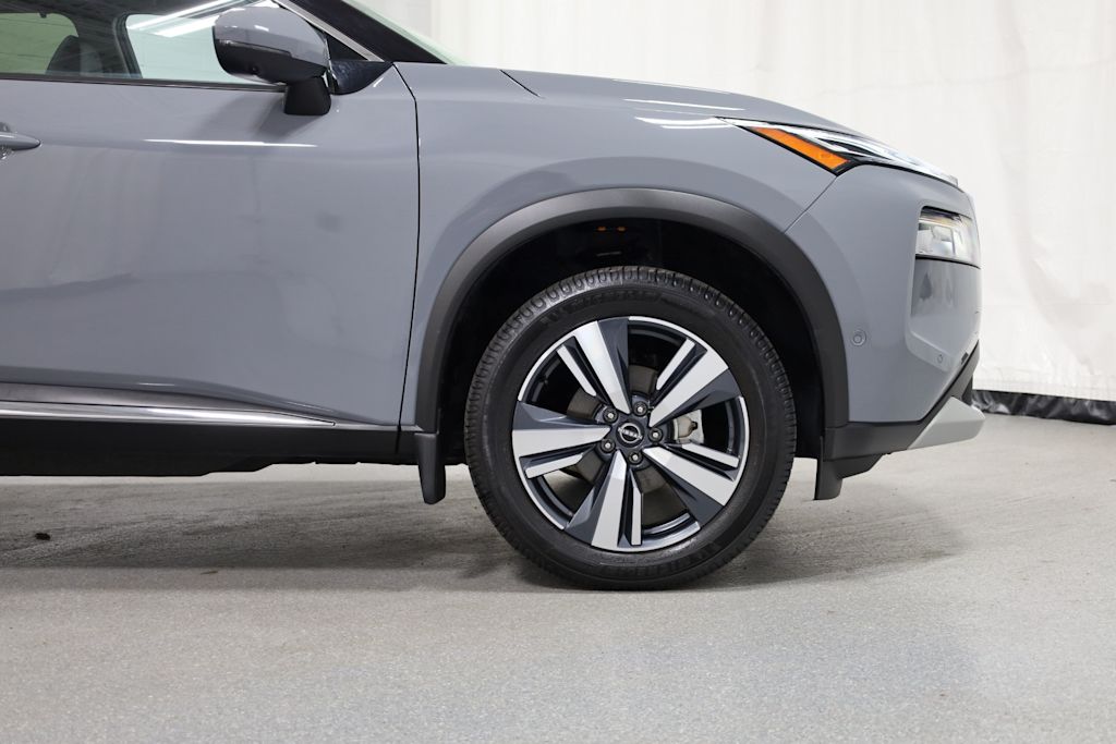 2023 Nissan Rogue Platinum 8