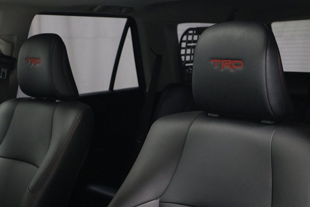 Thumbnail: 2023 Toyota 4Runner - 12