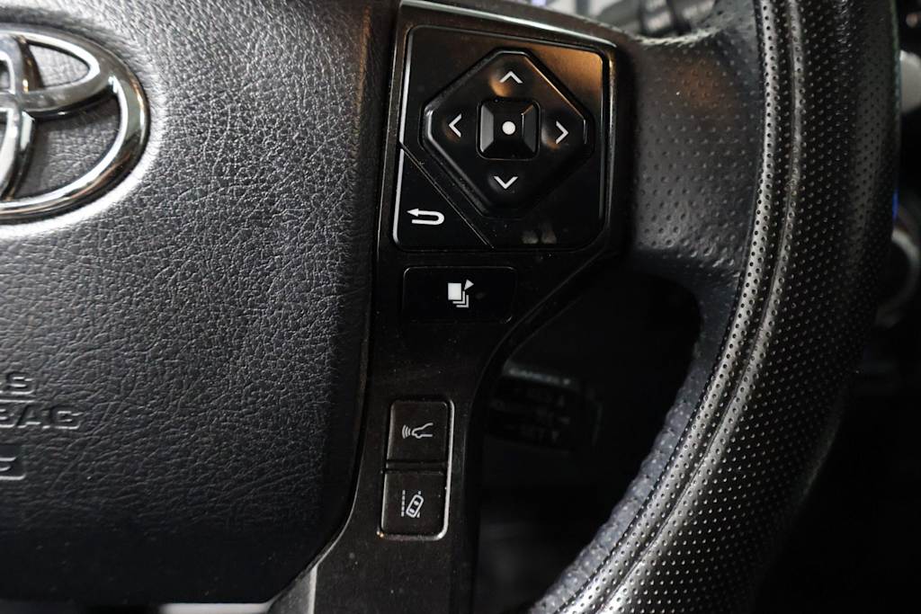 Thumbnail: 2023 Toyota 4Runner - 31