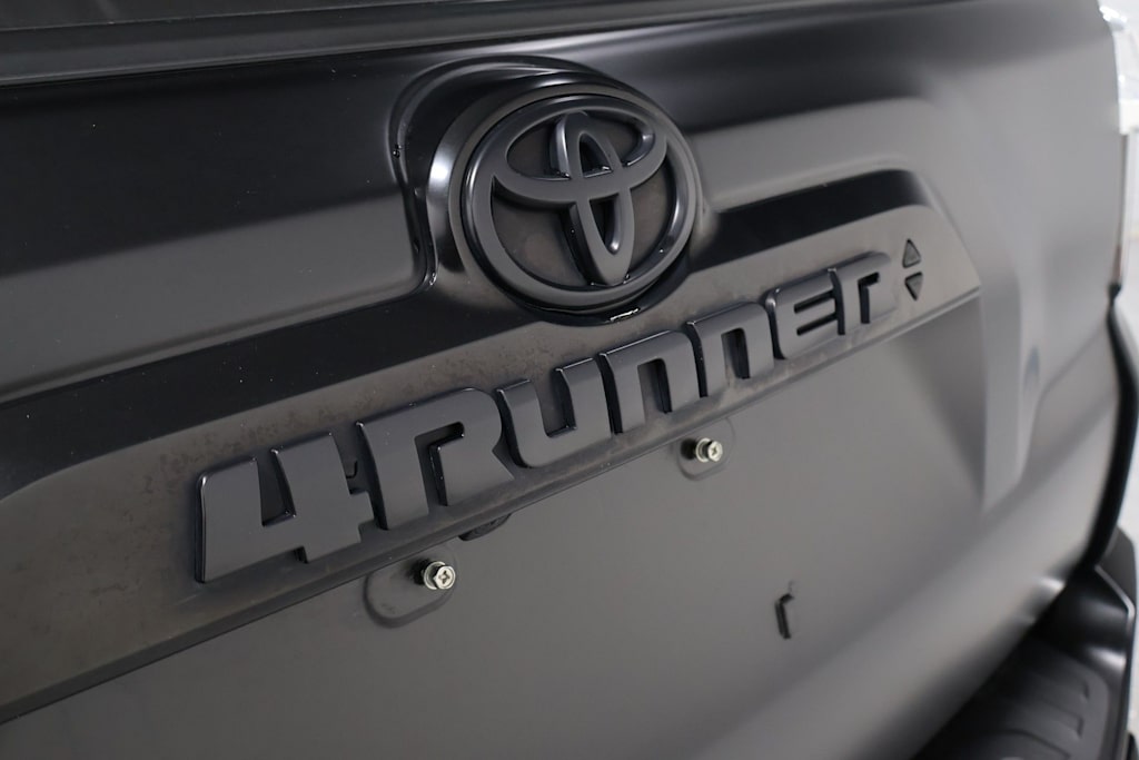 Thumbnail: 2023 Toyota 4Runner - 7