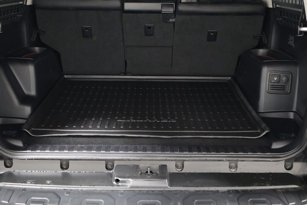 Thumbnail: 2023 Toyota 4Runner - 19