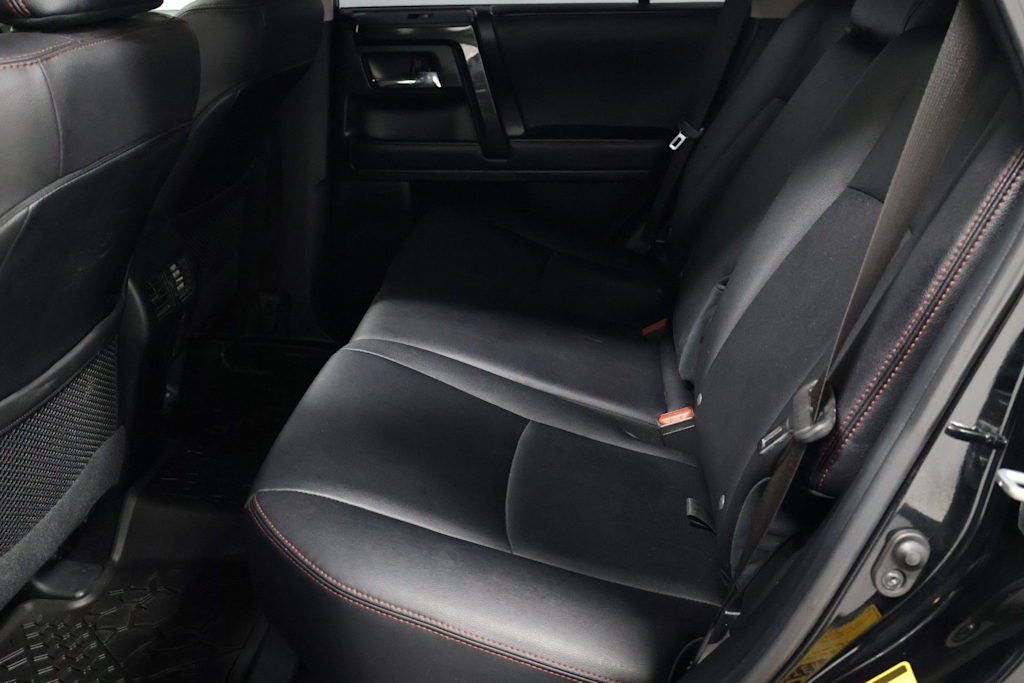 Thumbnail: 2023 Toyota 4Runner - 13