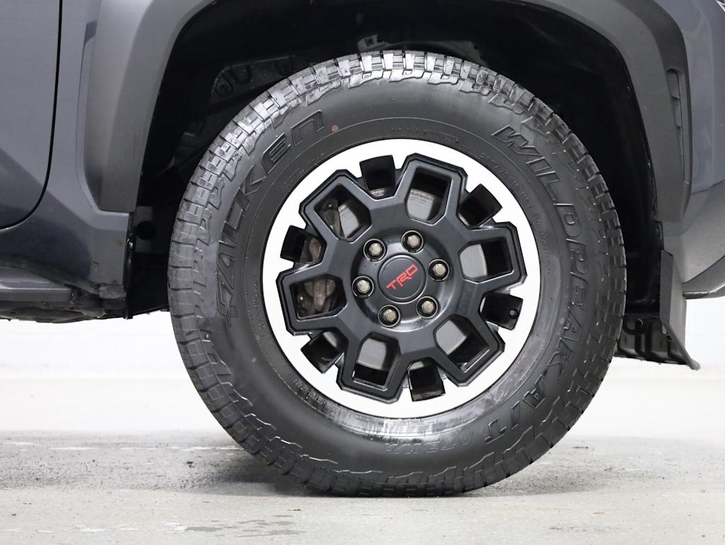 Thumbnail: 2025 Toyota 4Runner - 24