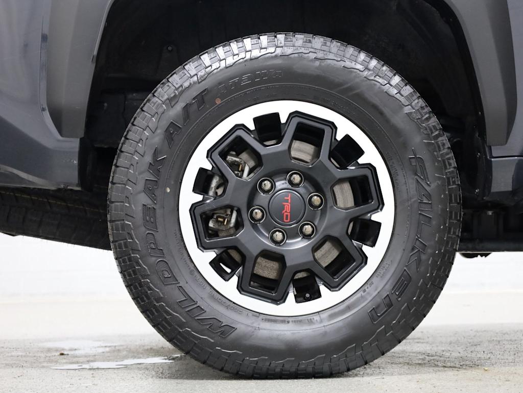 Thumbnail: 2025 Toyota 4Runner - 38