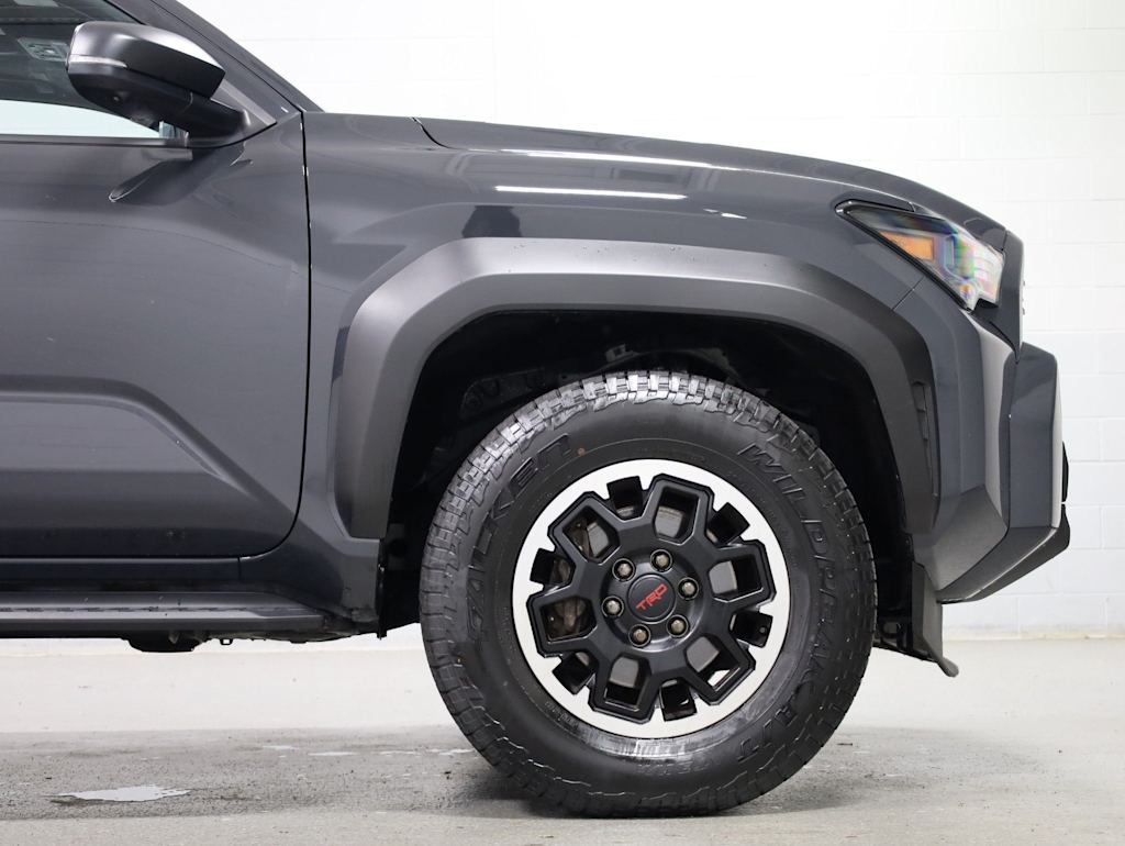 Thumbnail: 2025 Toyota 4Runner - 8