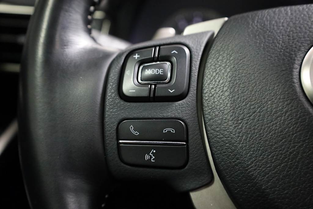 2019 Lexus IS 300 30
