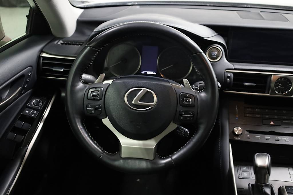 2019 Lexus IS 300 14