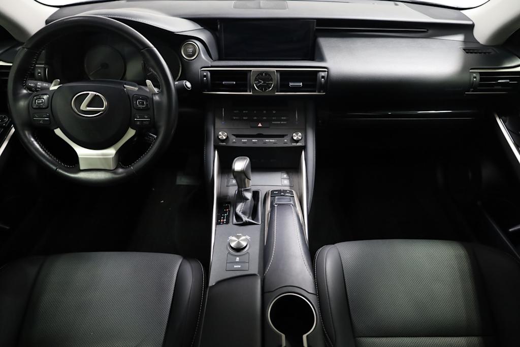 2019 Lexus IS 300 15