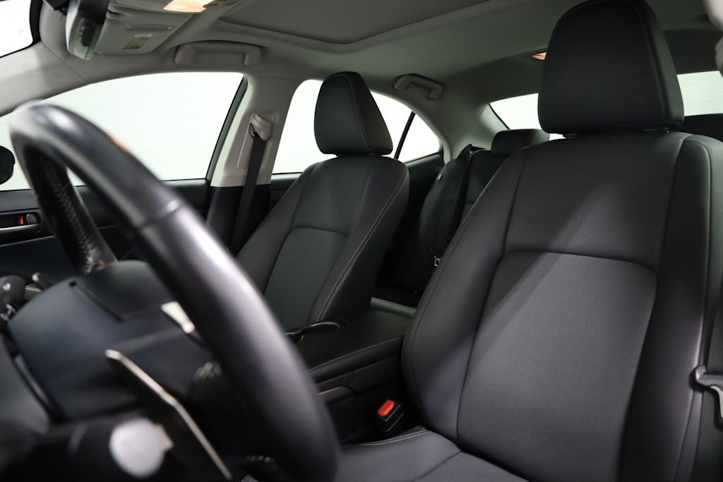 2019 Lexus IS 300 11