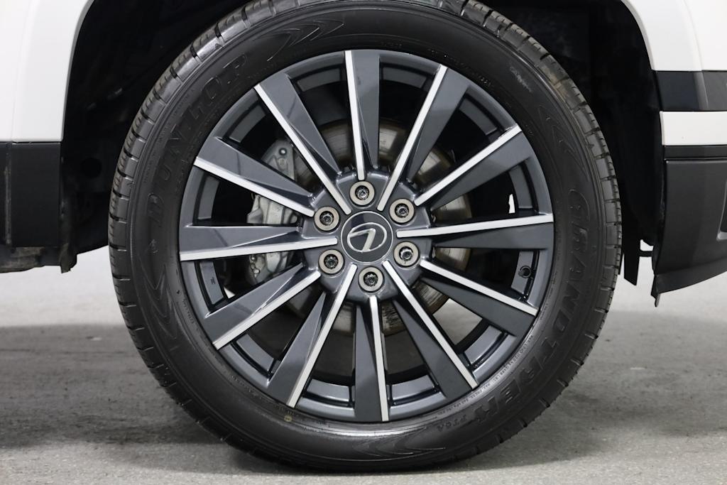 Thumbnail: 2024 Lexus ES - 24