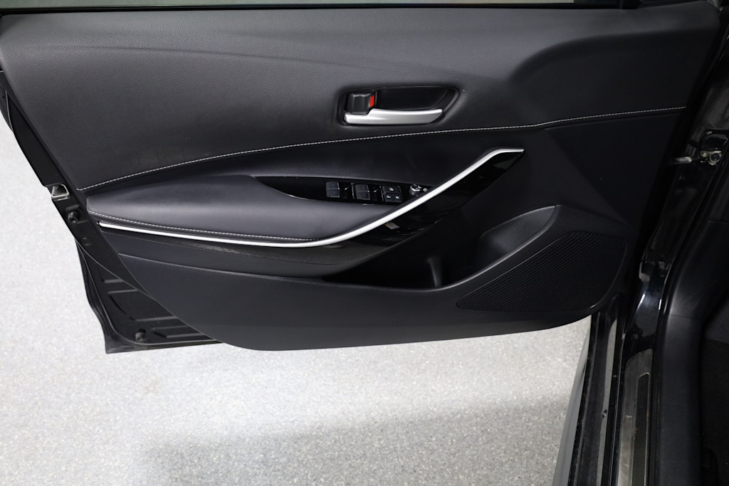 2019 Toyota Corolla XSE 27